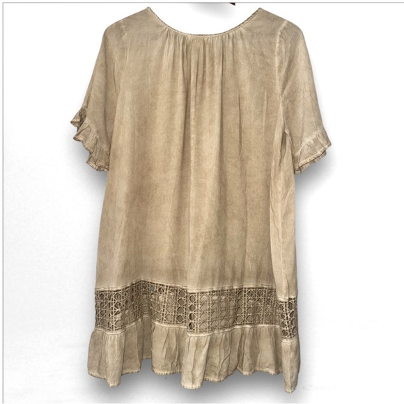 Boho Mini Babydoll dress Sand color Ruffles and detailed hem design Sz Small - Picture 4 of 9